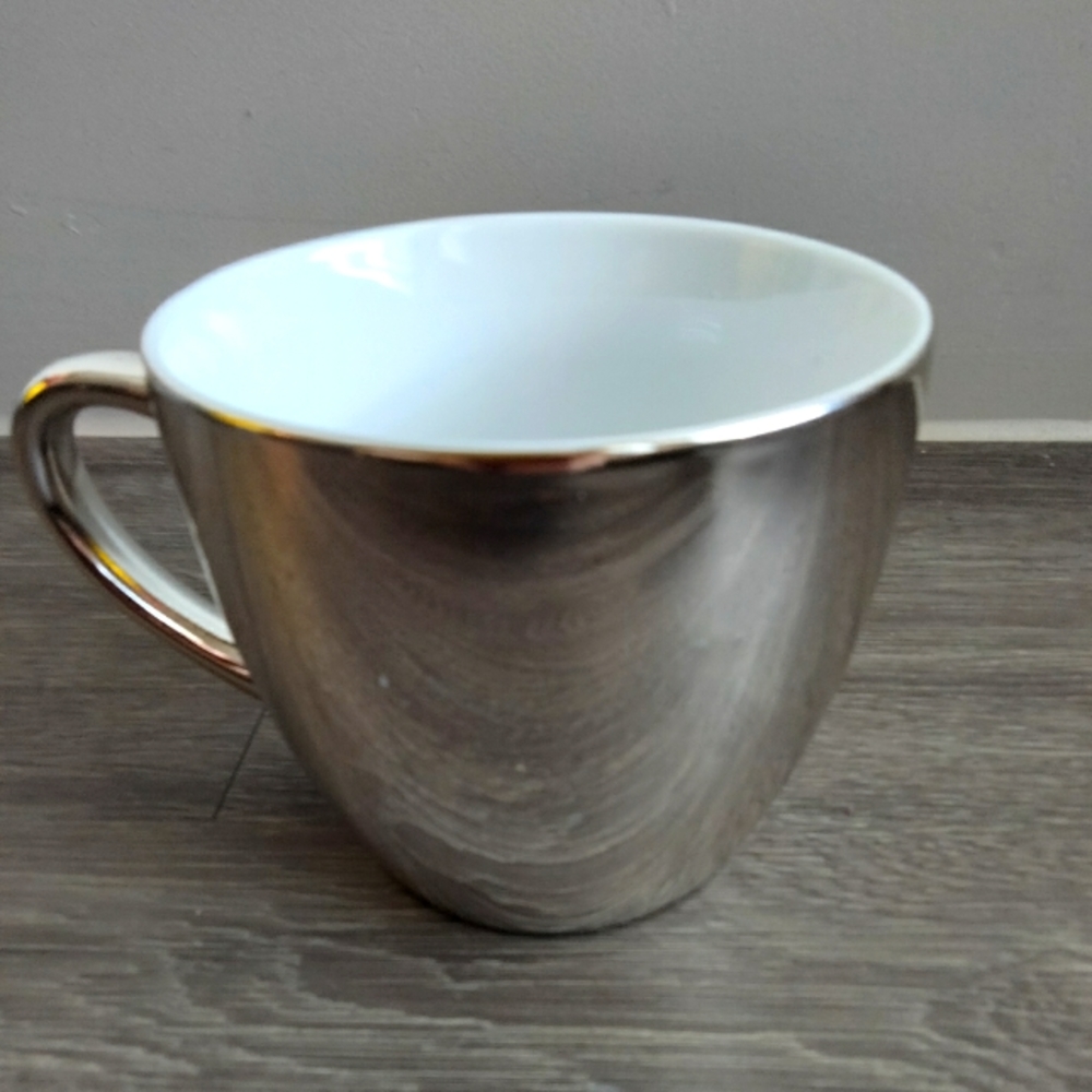 Starbucks Holiday 2007 Coffee Mug Silver 16oz